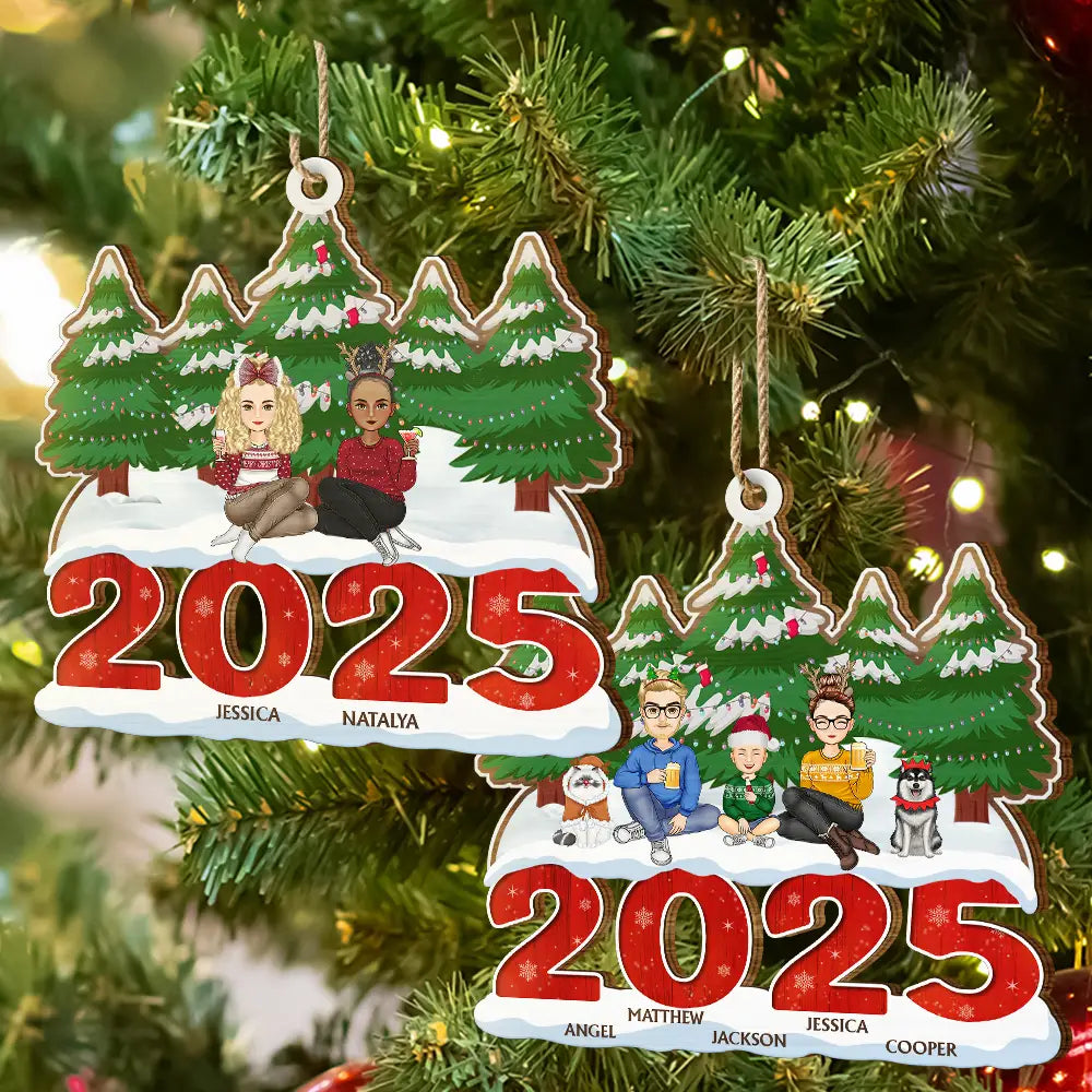 2025 Christmas Family A Whole Lot Of Love - Personalized Wooden Cutout Ornament